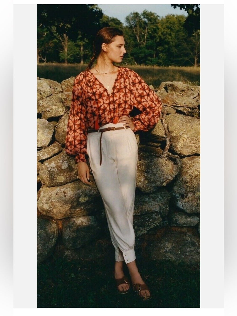 Anthropologie White High-Waist Pleated linen Trousers with cuffed ankles